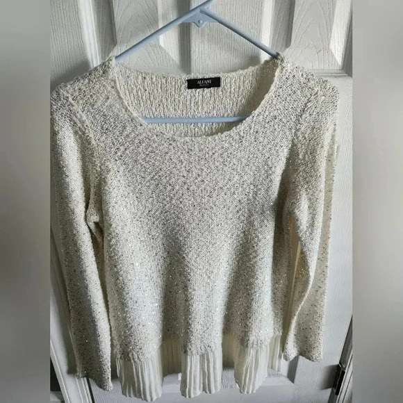 Alfani brand Ladies sweater - Picture 1 of 16